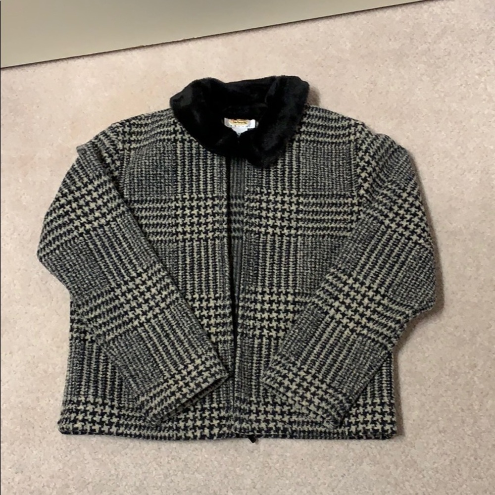 Talbots Houndstooth Blazer with Fur Collar
